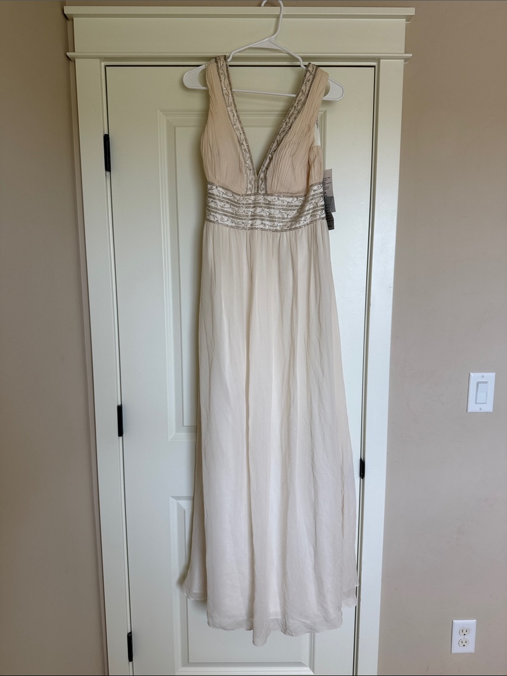 OC by Oleg Cassini | Vintage Cream Plunge V-Neck Beaded Waist Dress | Size 12